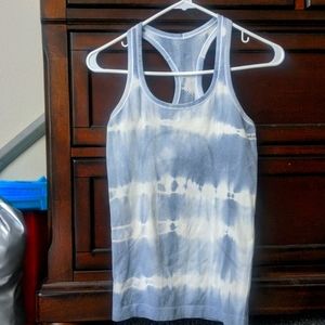 Lululemon racer back tank tie dye